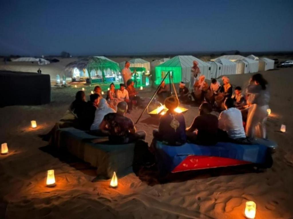 Desert Paradise Luxury Camp Мерзуга Екстер'єр фото